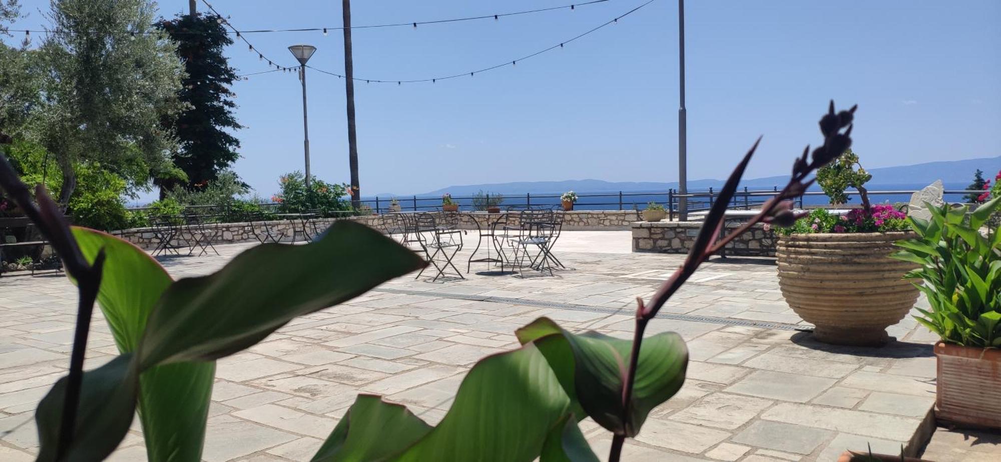 Polas Residencies Aparthotel Kalamata Exterior foto