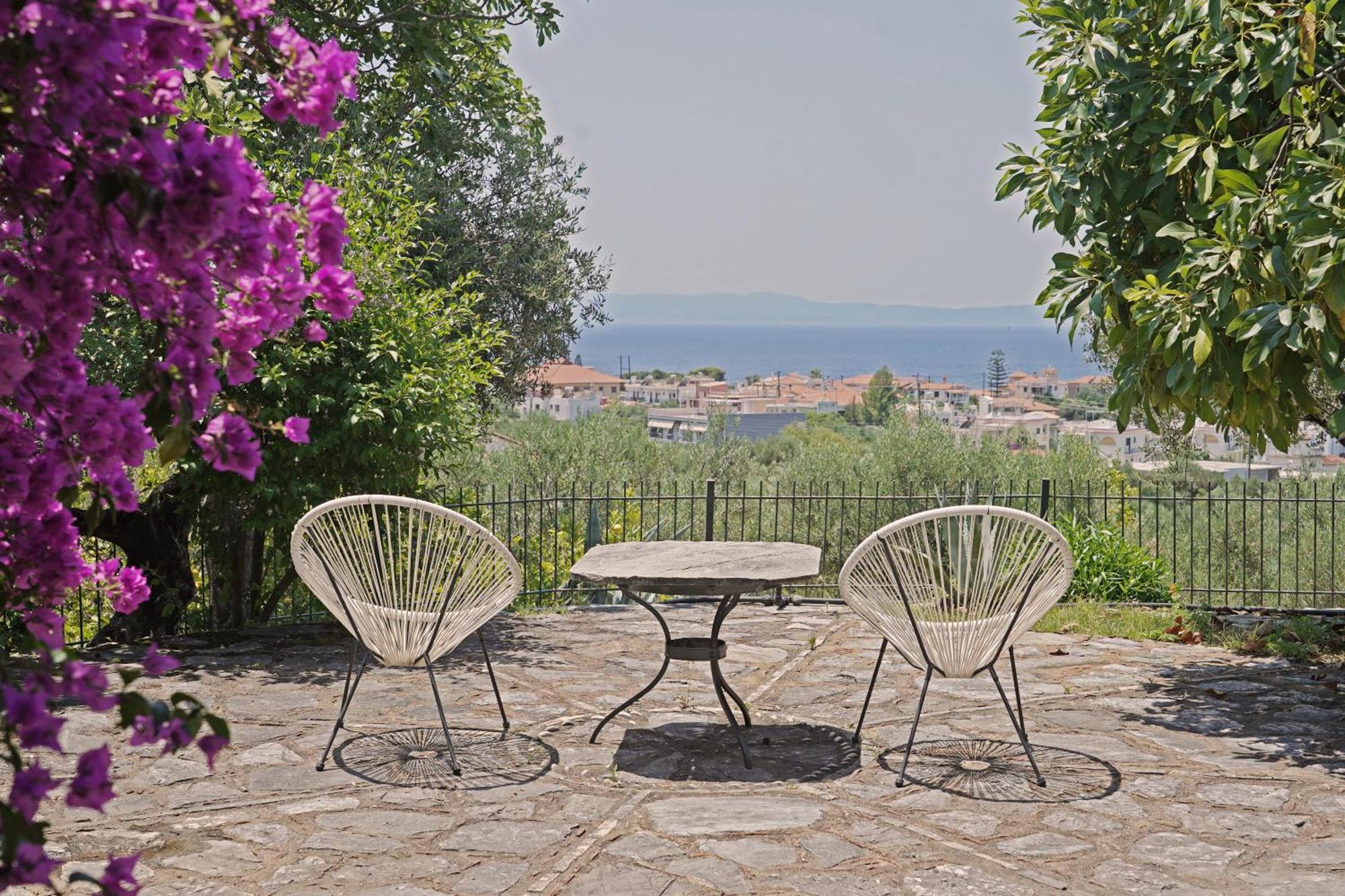 Polas Residencies Aparthotel Kalamata Habitación foto